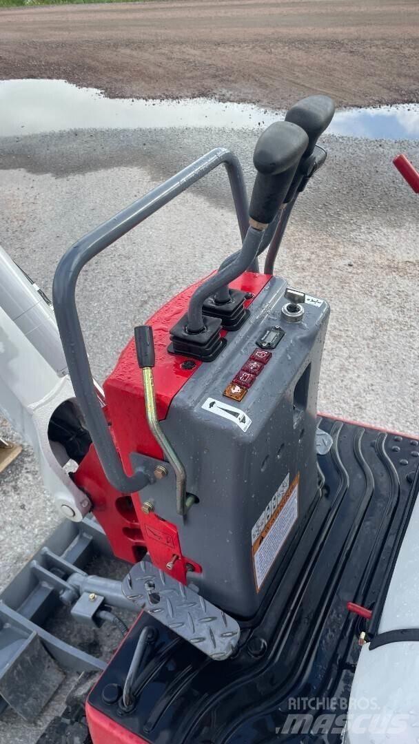 Takeuchi TB210R Mini ekskavatörler, 7 tona dek