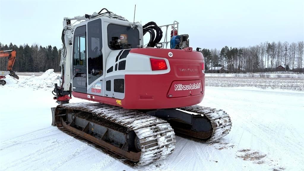 Takeuchi TB2150R Paletli ekskavatörler