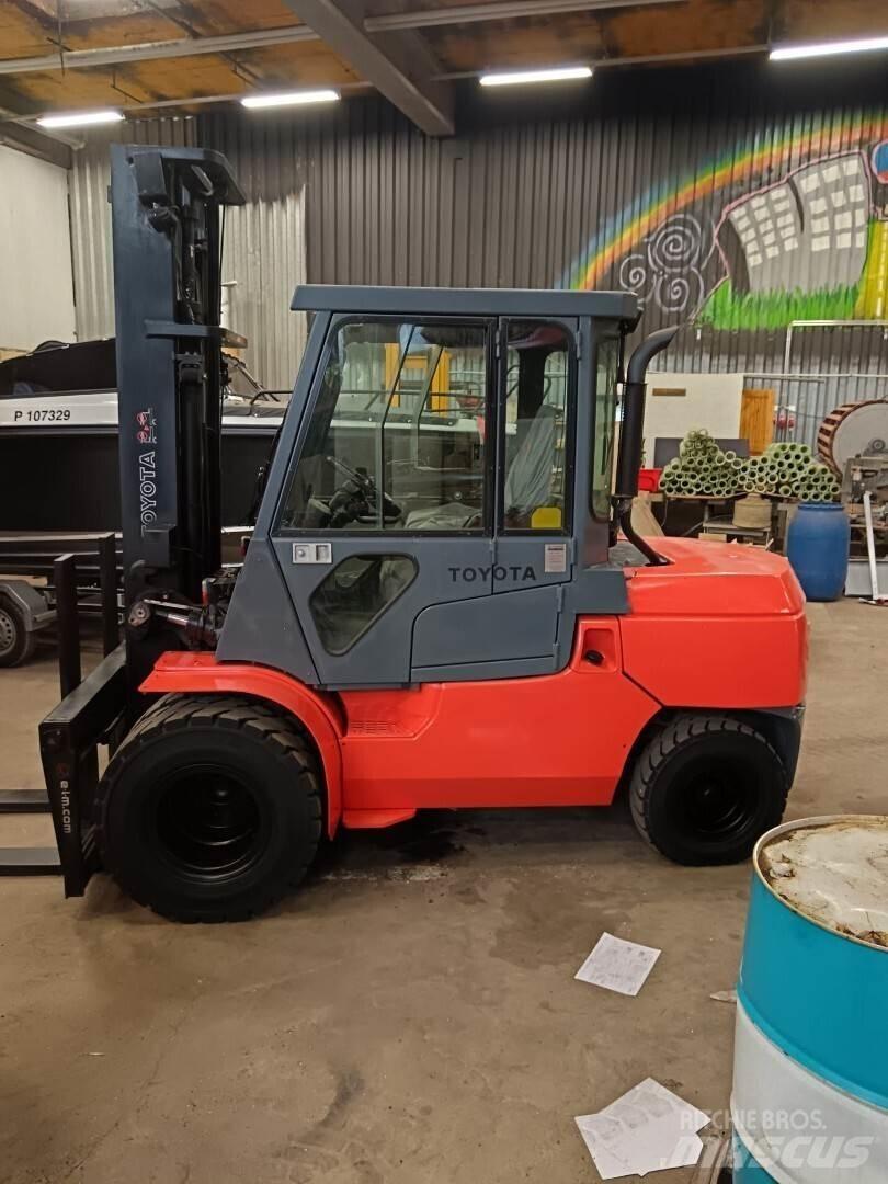 Toyota 02-7FD45 Dizel forkliftler