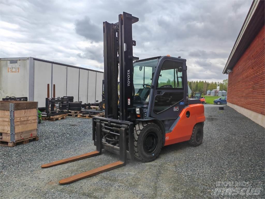 Toyota 40-8FD50N Dizel forkliftler