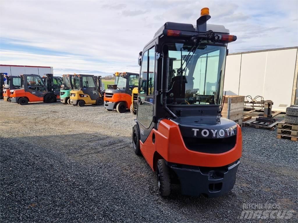 Toyota 52-8FDF25 Dizel forkliftler