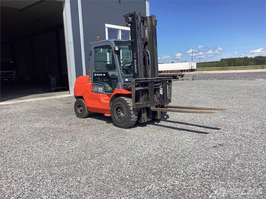 Toyota L 50 Elektrikli forkliftler