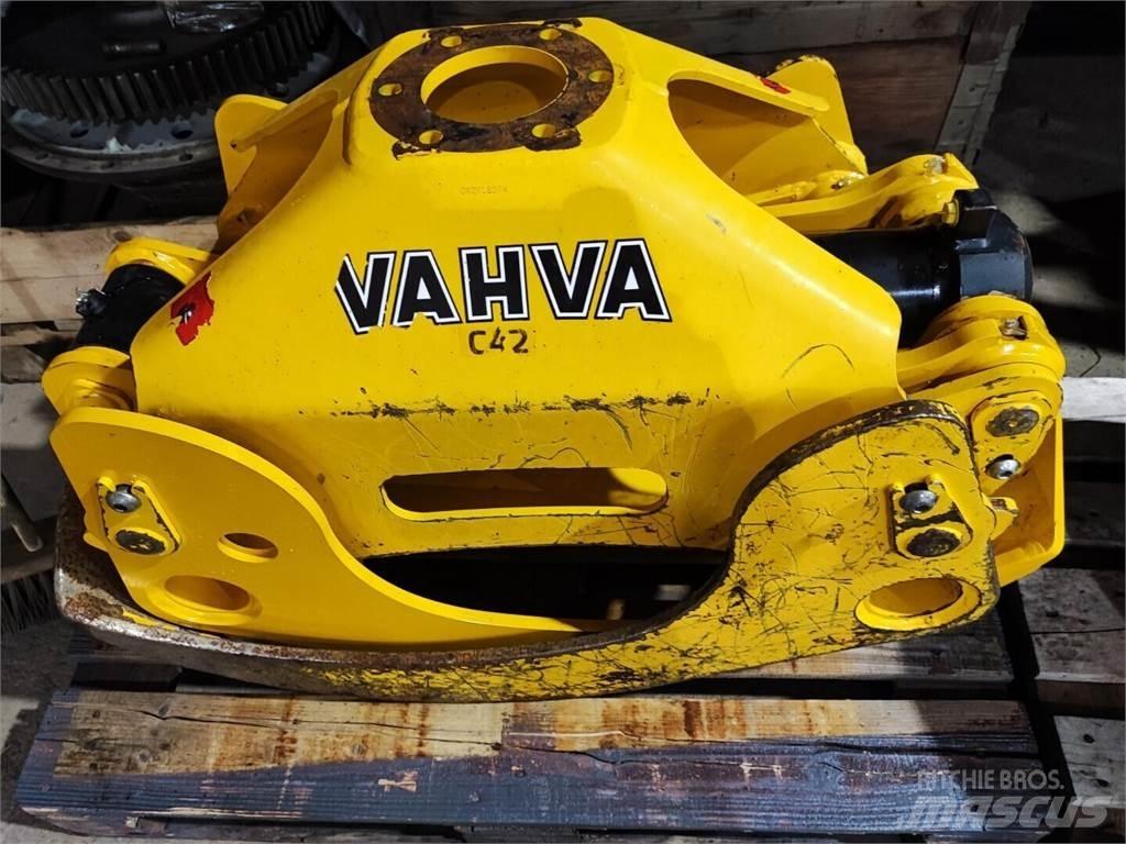 Vahva C42 Polipler