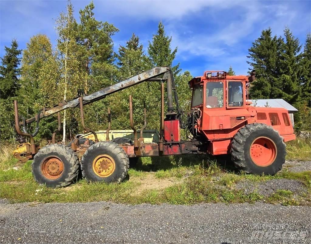 Valmet 886K Tomruk yükleyici traktörler