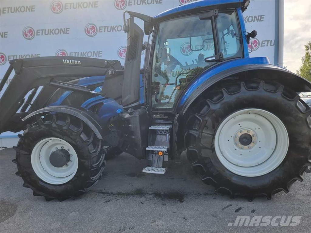 Valtra T145 Traktörler