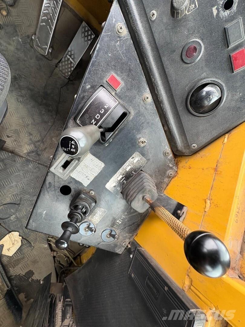 Volvo A 25 C Belden kirma kaya kamyonu