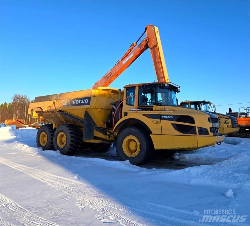 Volvo A30G Belden kirma kaya kamyonu