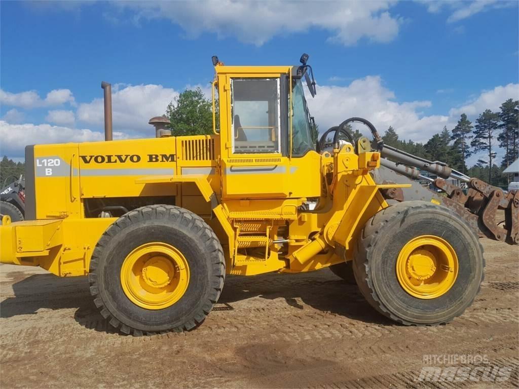 Volvo BM 120B Tekerlekli yükleyiciler