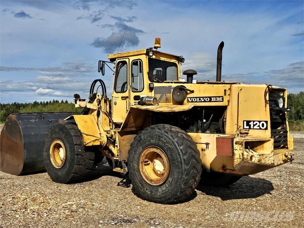 Volvo BM L120 Tekerlekli yükleyiciler