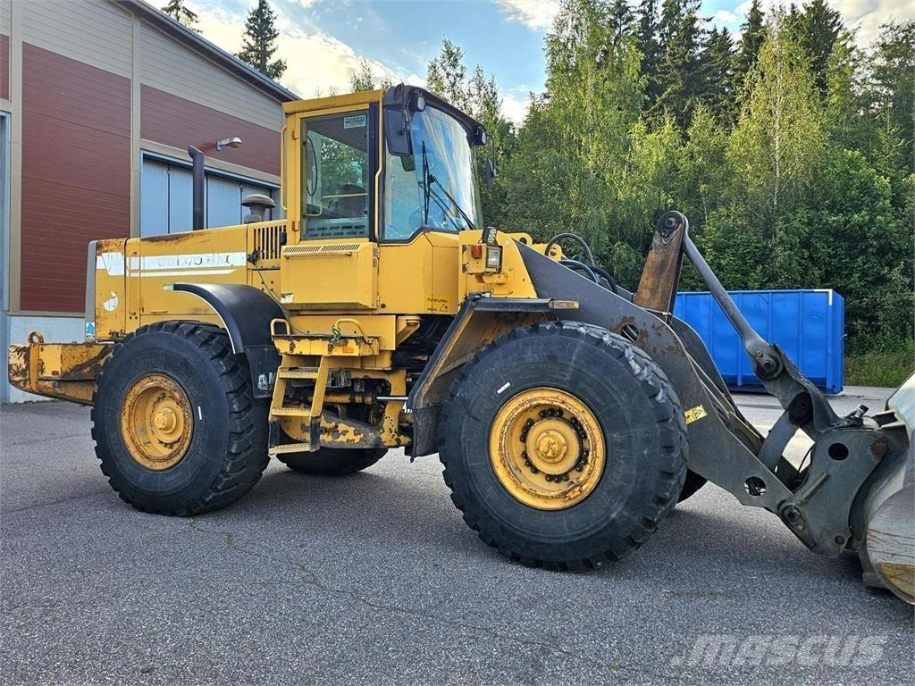 Volvo BM L120C Tekerlekli yükleyiciler