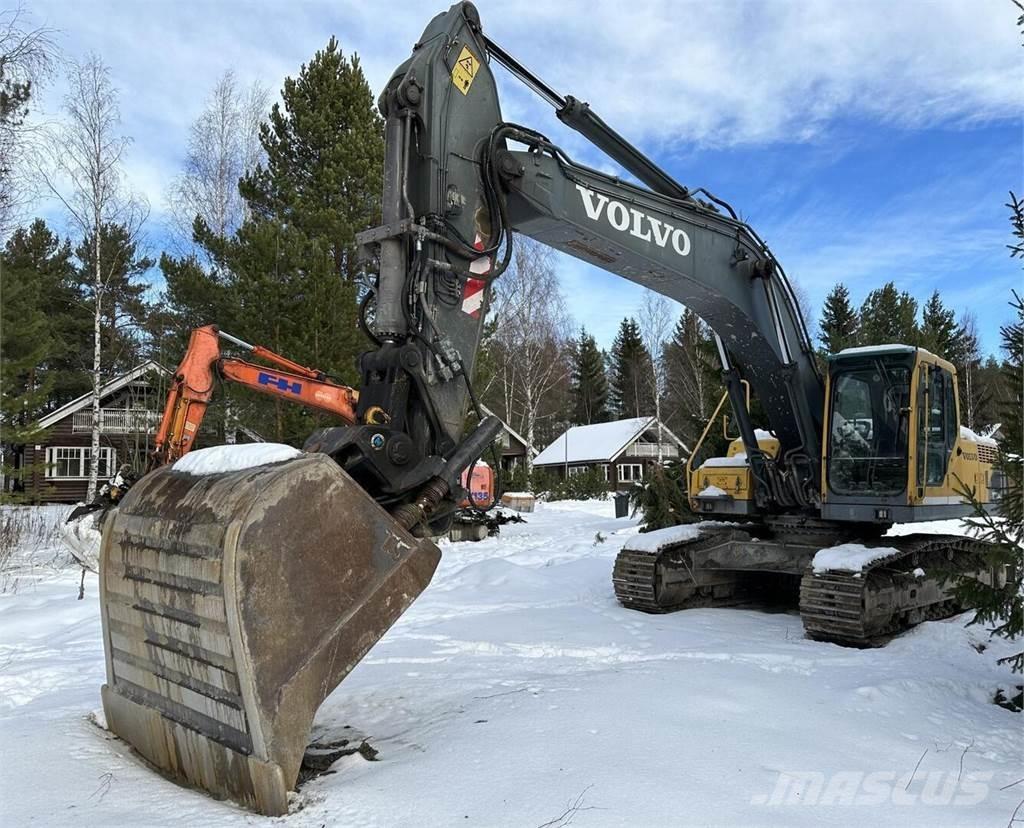Volvo EC 290 BNLC Paletli ekskavatörler