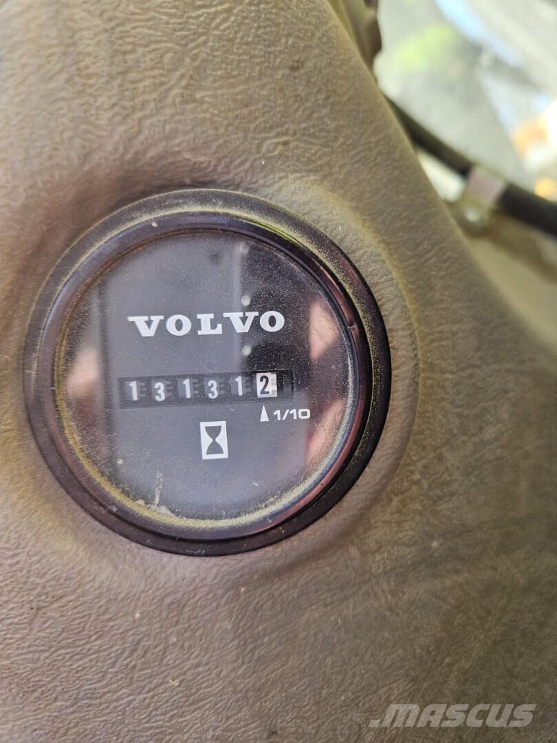 Volvo EC 380 EL Paletli ekskavatörler