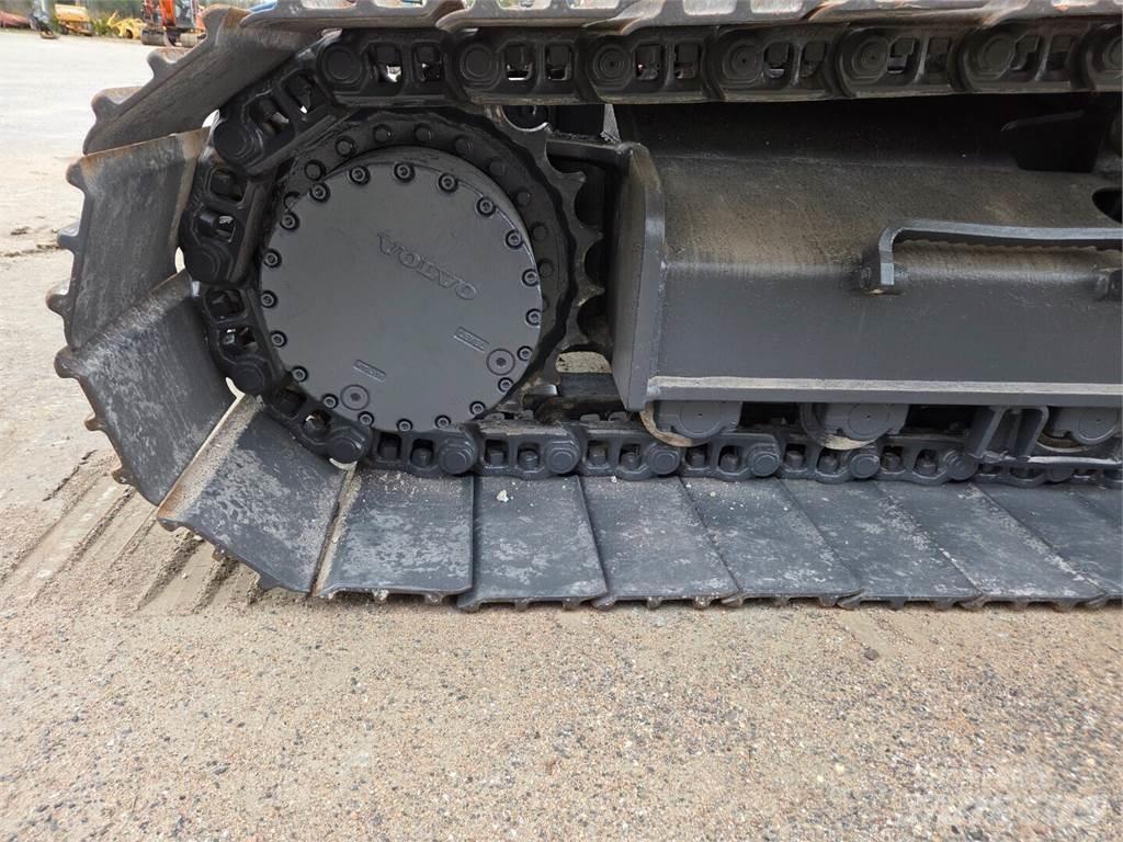 Volvo EC210CL Paletli ekskavatörler