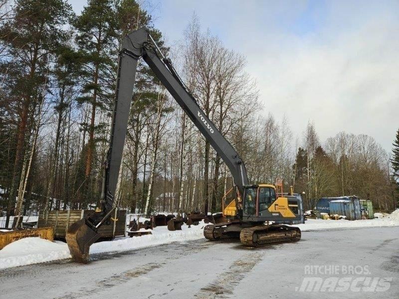 Volvo EC250EL Paletli ekskavatörler