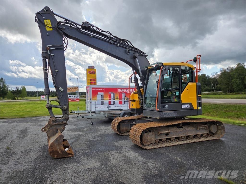 Volvo ECR145EL Paletli ekskavatörler