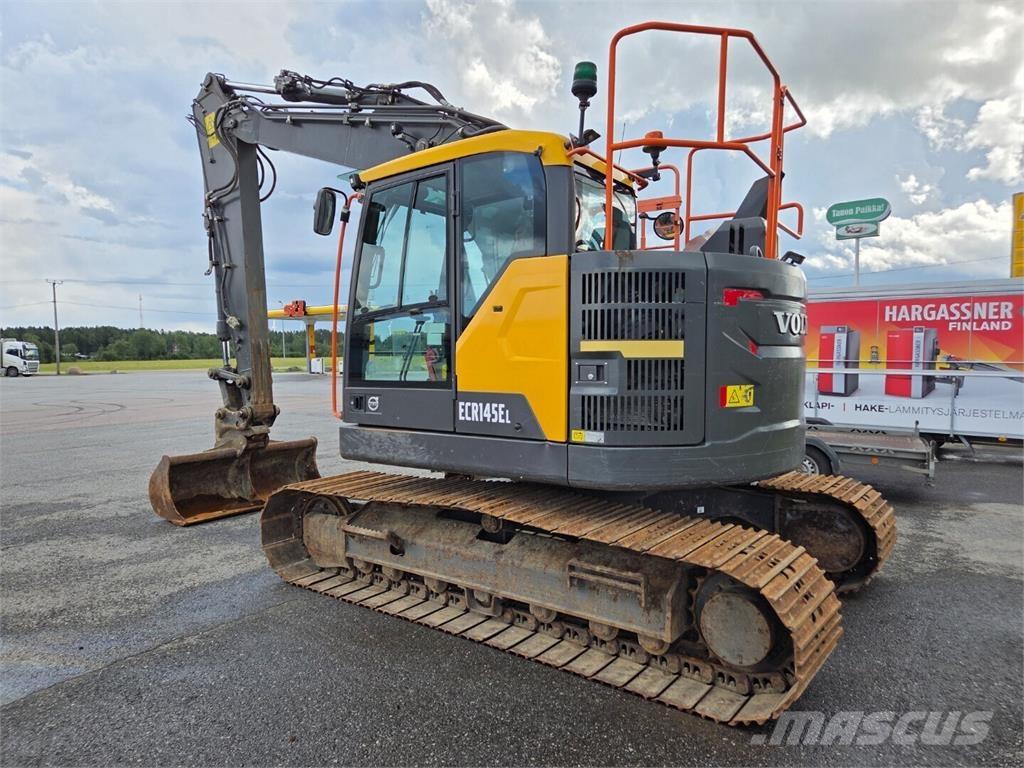 Volvo ECR145EL Paletli ekskavatörler