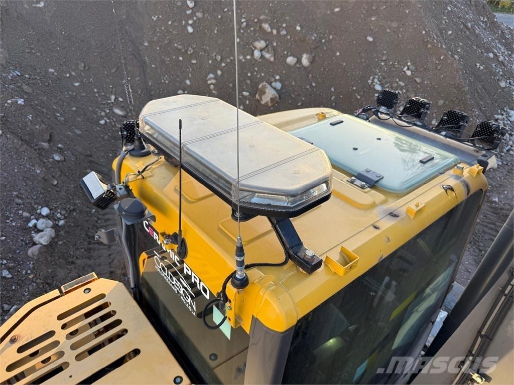 Volvo ECR235DL Paletli ekskavatörler