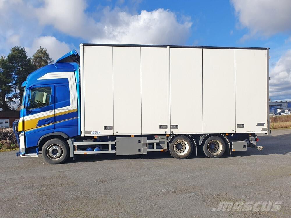 Volvo FH16 6x2 -17 Kapali kasa kamyonlar