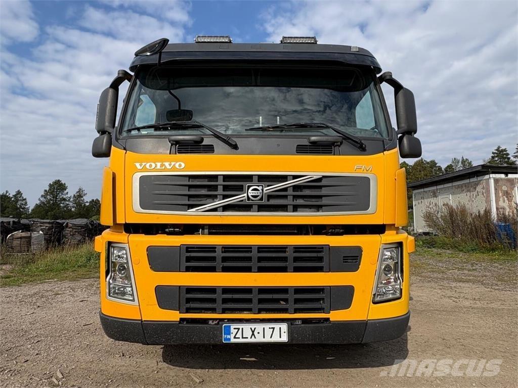 Volvo FM 480 10x4 Orman makinesi taşıma kamyonları