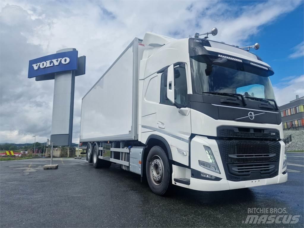 Volvo FM 500 6x2 Kapali kasa kamyonlar