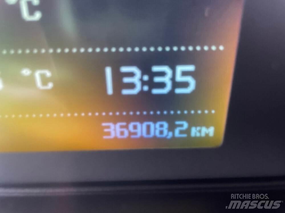 Volvo FM 8X4 -12 Vinçli kamyonlar