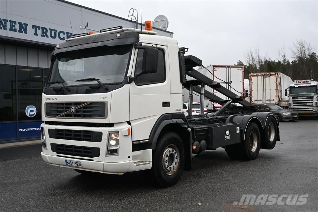 Volvo FM300 6x2 Vinçli kamyonlar