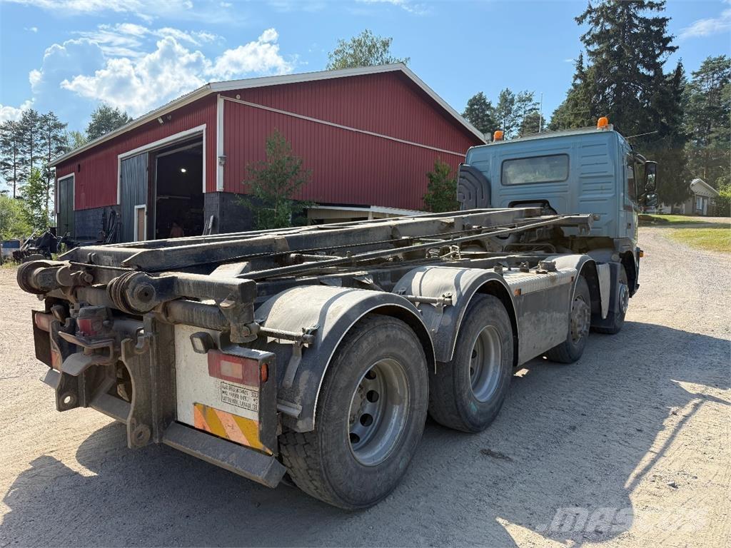 Volvo FM480 8x4 Vinçli kamyonlar