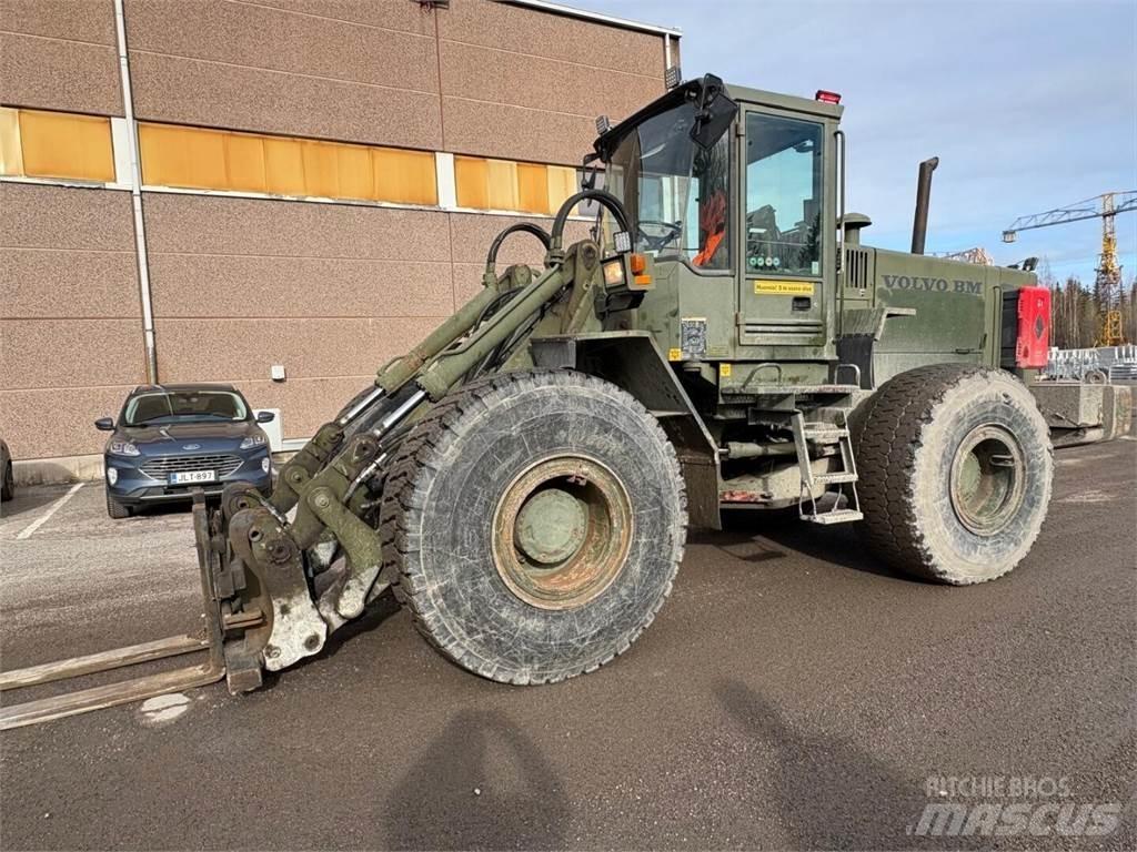 Volvo L 120 B Tekerlekli yükleyiciler