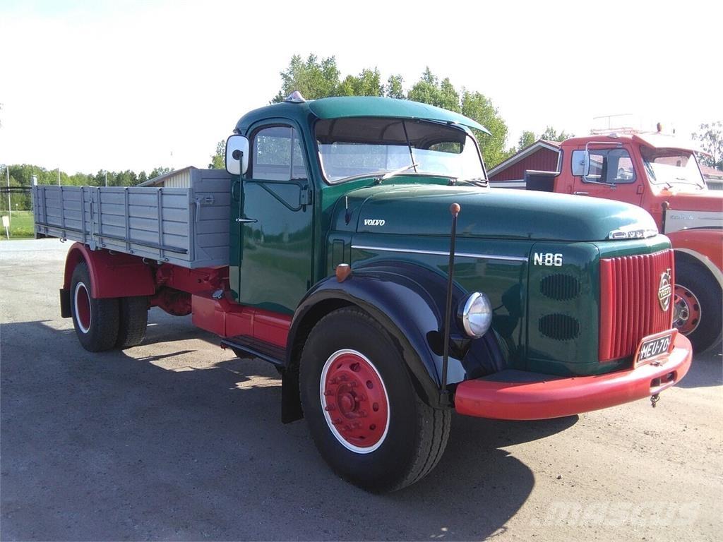Volvo N 86 Flatbed kamyonlar