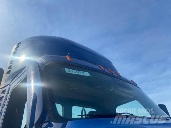 Freightliner CASCADIA 116 Çekiciler