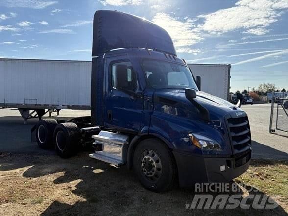 Freightliner CASCADIA 116 Çekiciler