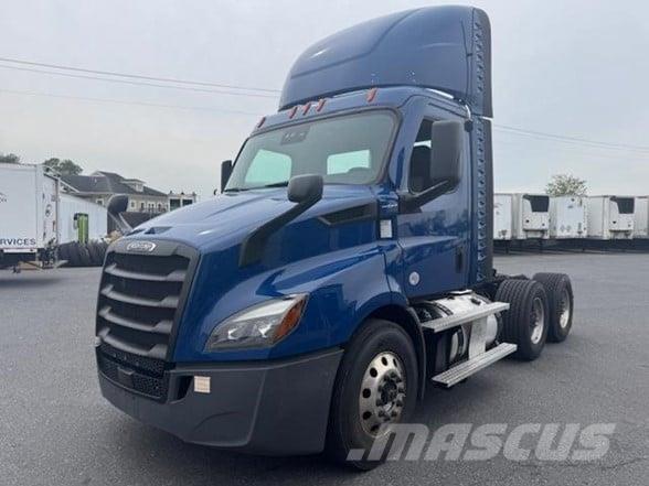 Freightliner CASCADIA 116 Çekiciler