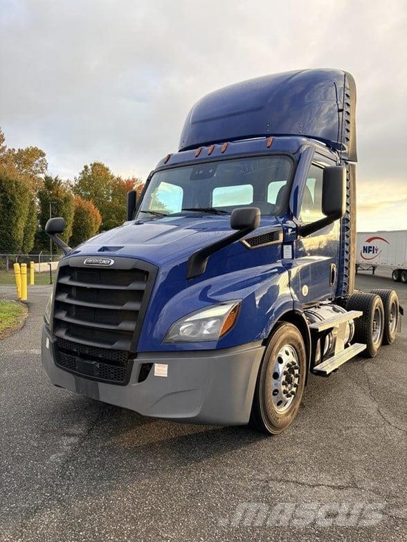 Freightliner CASCADIA 116 Çekiciler