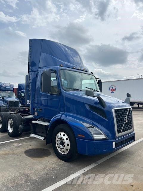Volvo VNR64T300 Çekiciler
