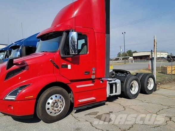 Volvo VNR64T300 Çekiciler