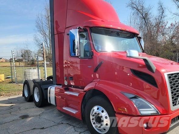 Volvo VNR64T300 Çekiciler