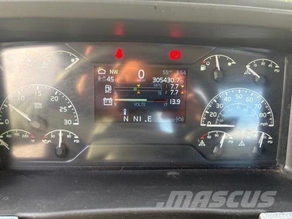 Volvo VNR64T300 Çekiciler