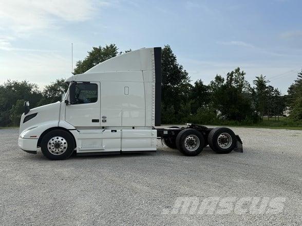 Volvo VNR64T640 Çekiciler