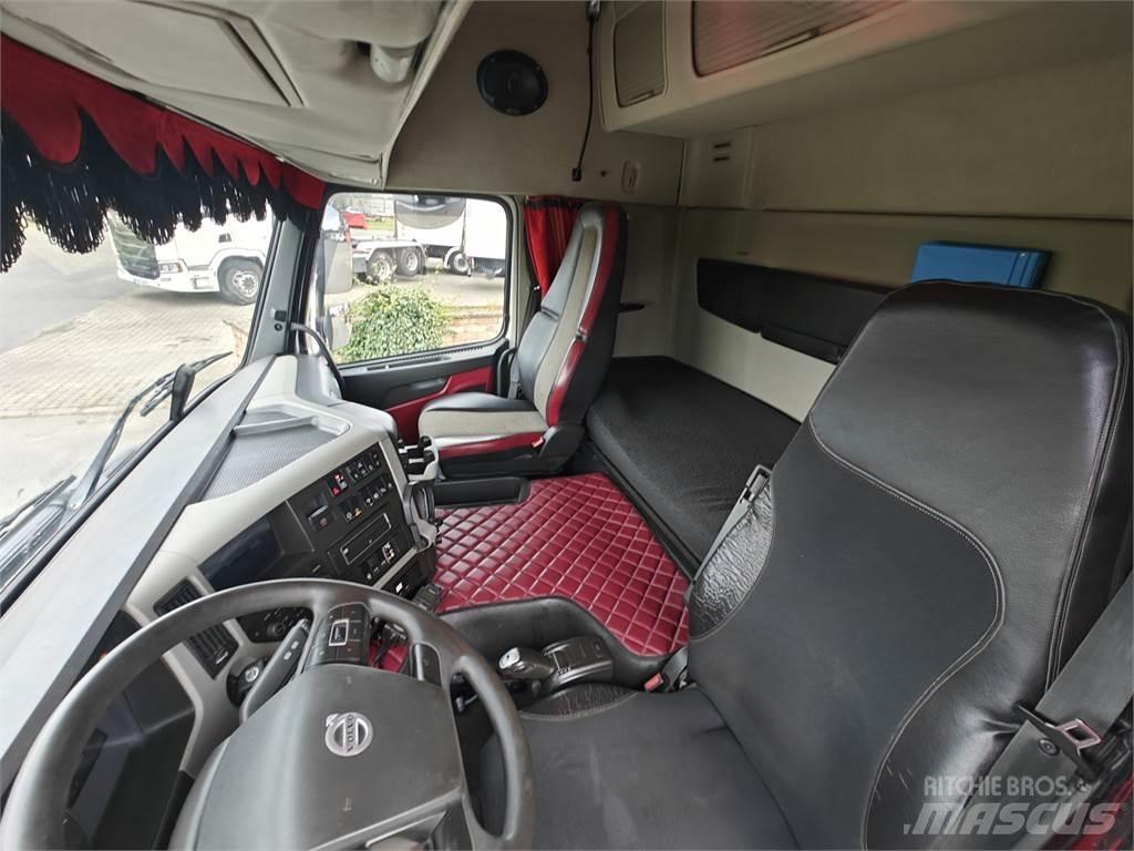 Volvo FM460 Vinçli kamyonlar