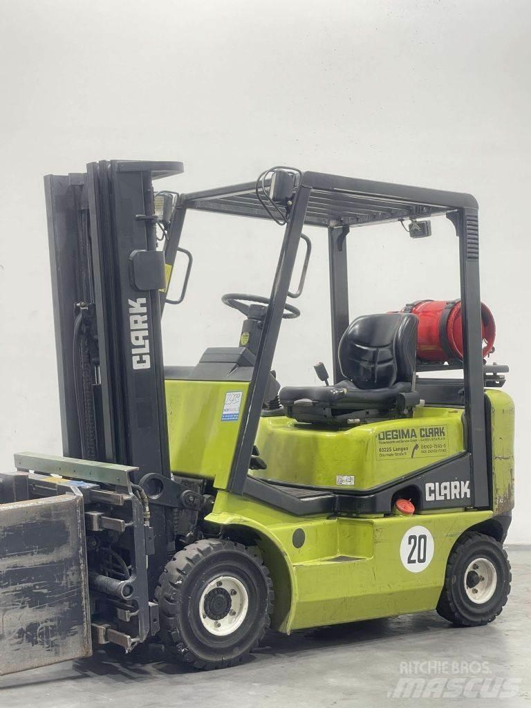 Clark CPG 16 LPG'li forkliftler