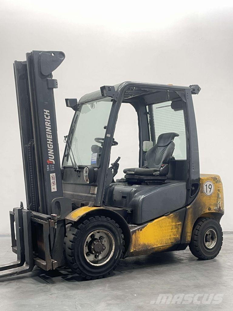 Jungheinrich DFG 430 Dizel forkliftler