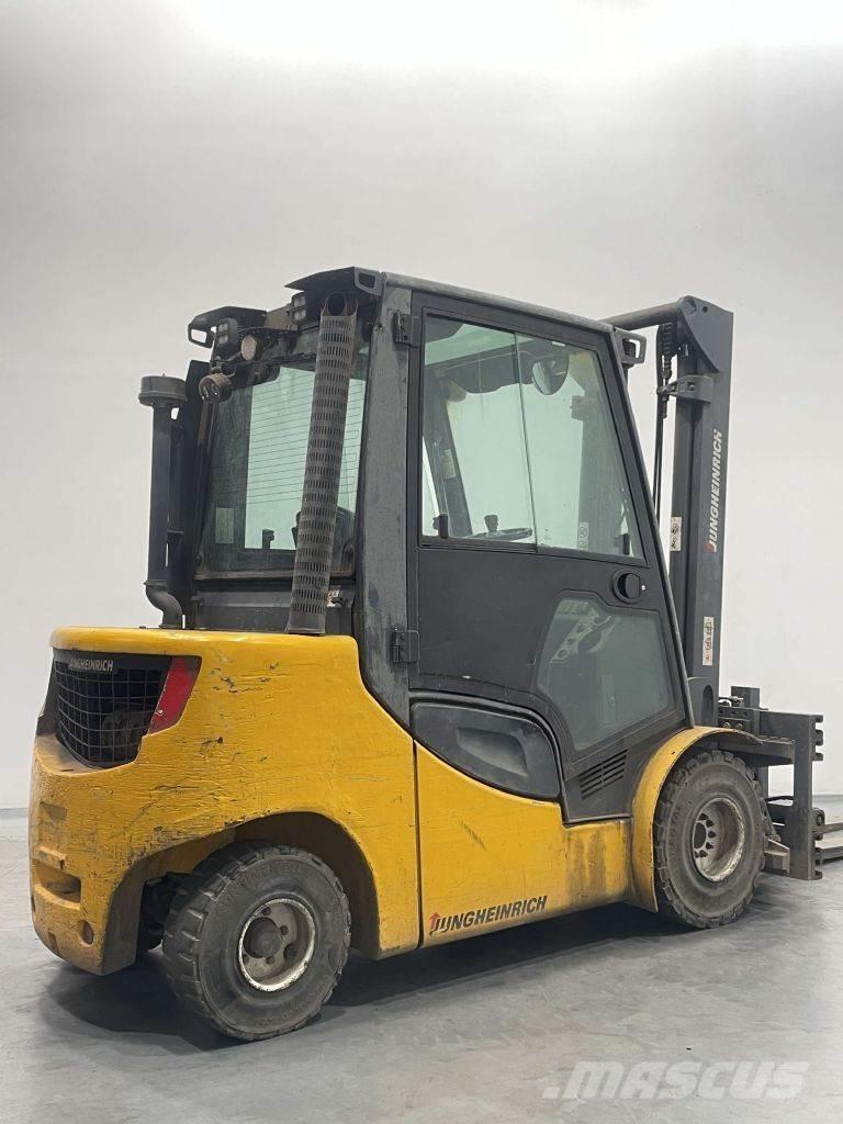 Jungheinrich DFG430S Dizel forkliftler