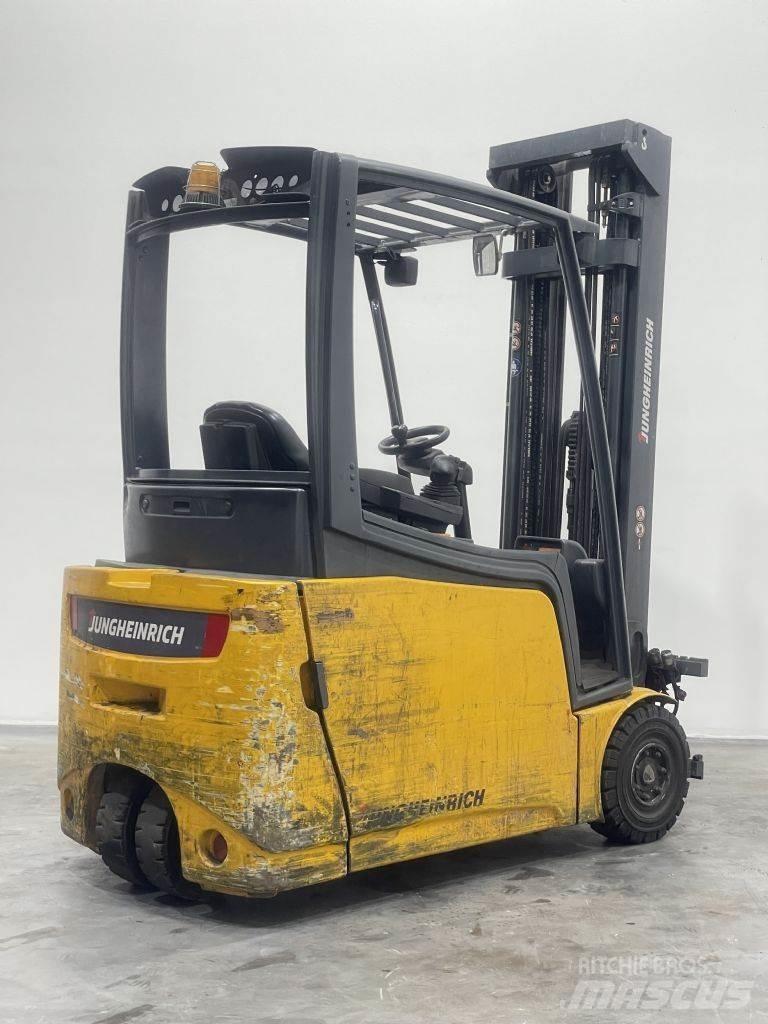 Jungheinrich EFG 216 Elektrikli forkliftler