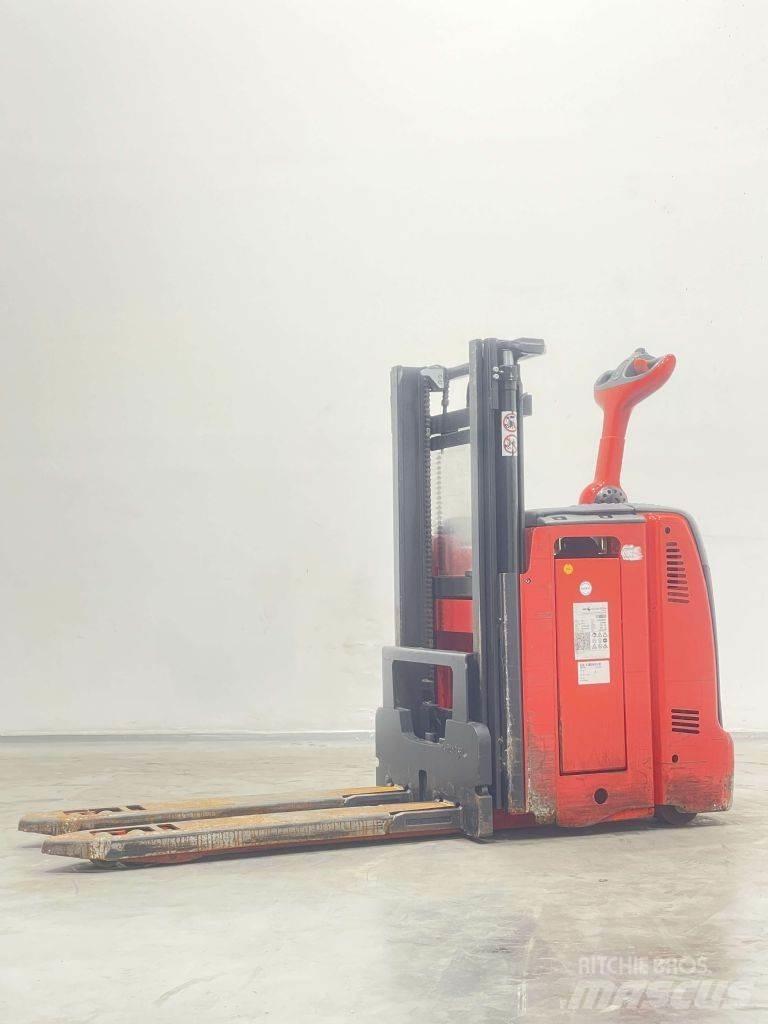 Linde D12-133 Yaya kumandali istif makinasi