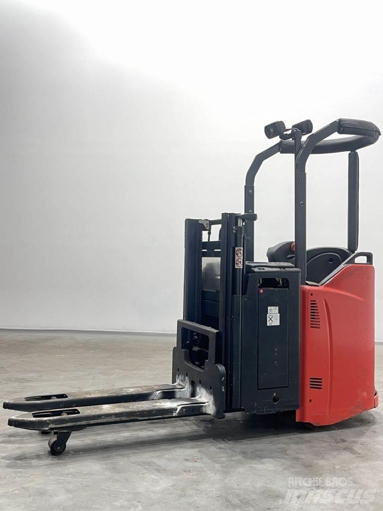Linde D12SP-133 Yaya kumandali istif makinasi