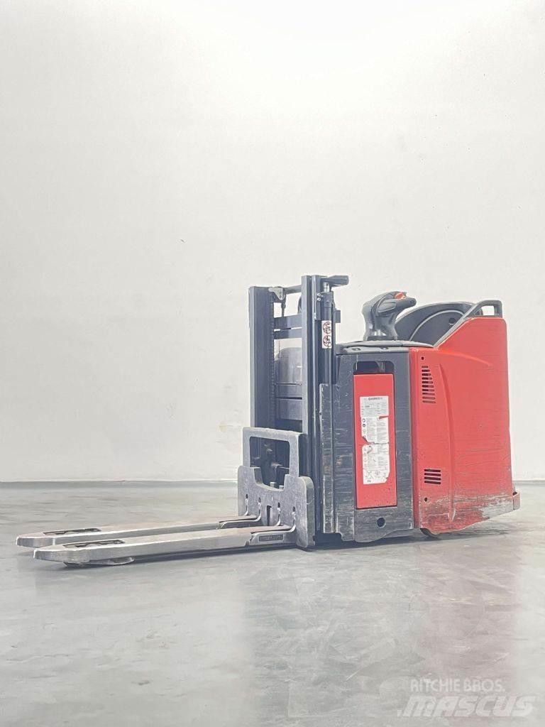 Linde D12SPHP-133 Yaya kumandali istif makinasi