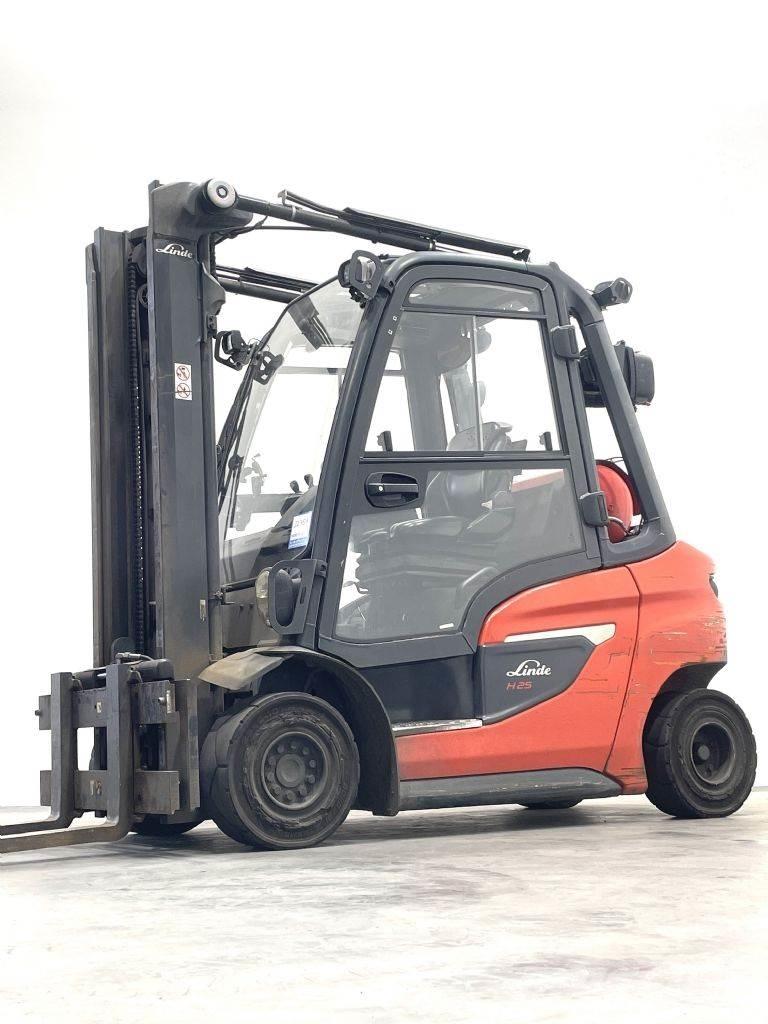 Linde H25T-01-1202 LPG'li forkliftler
