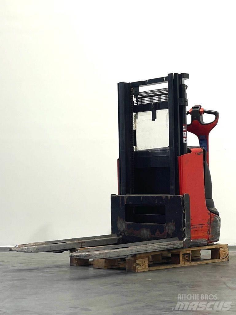 Linde L12-1172 Yaya kumandali istif makinasi