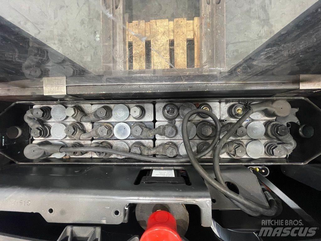 Linde L12-1172 Yaya kumandali istif makinasi