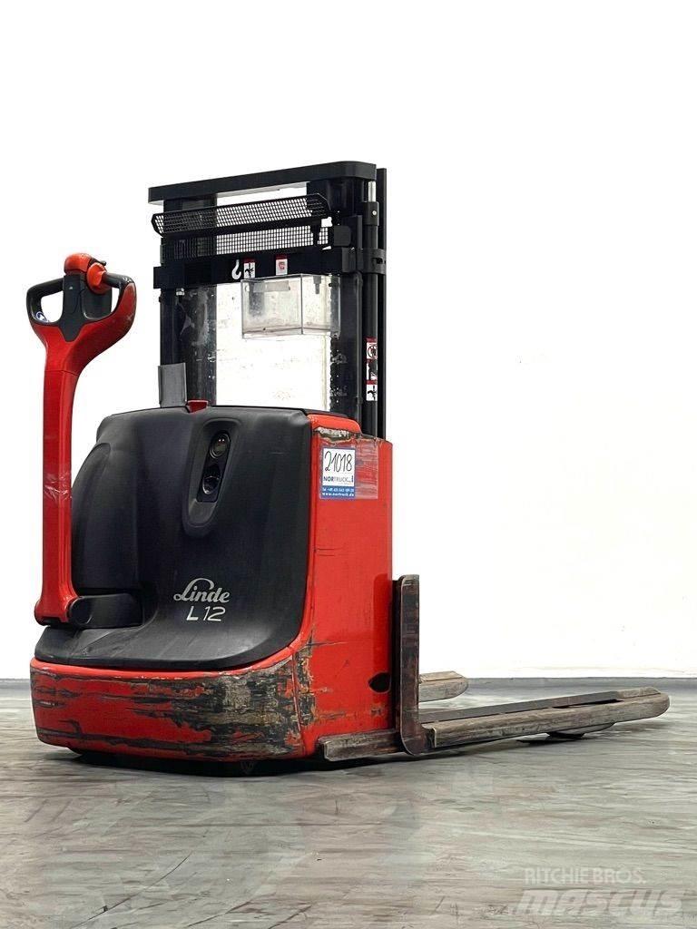 Linde L12-1172 Yaya kumandali istif makinasi